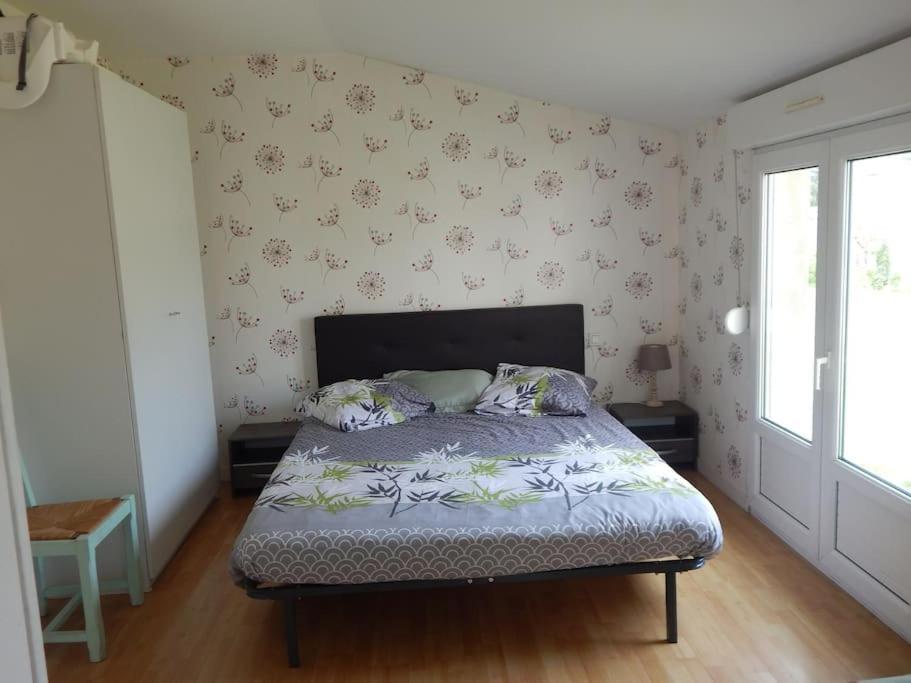 Hébergement de vacances St Malo Maison Avec Jardin Proche Gare Plage Intramuros Chien Admis Parking Gratuit *
